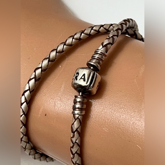 Pandora Brown & White Braided Leather Sterling Silver Clasp Double Wrap Bracelet - Picture 3 of 10